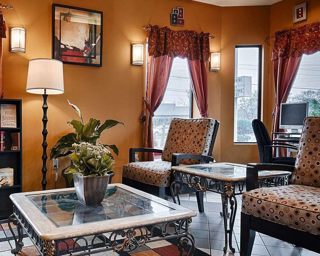 Econo Lodge Inn & Suites Fort Oglethorpe Інтер'єр фото