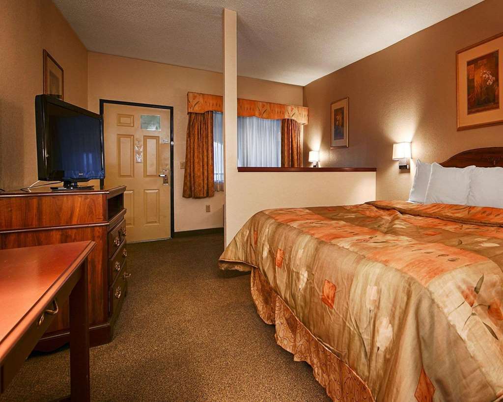Econo Lodge Inn & Suites Fort Oglethorpe Номер фото