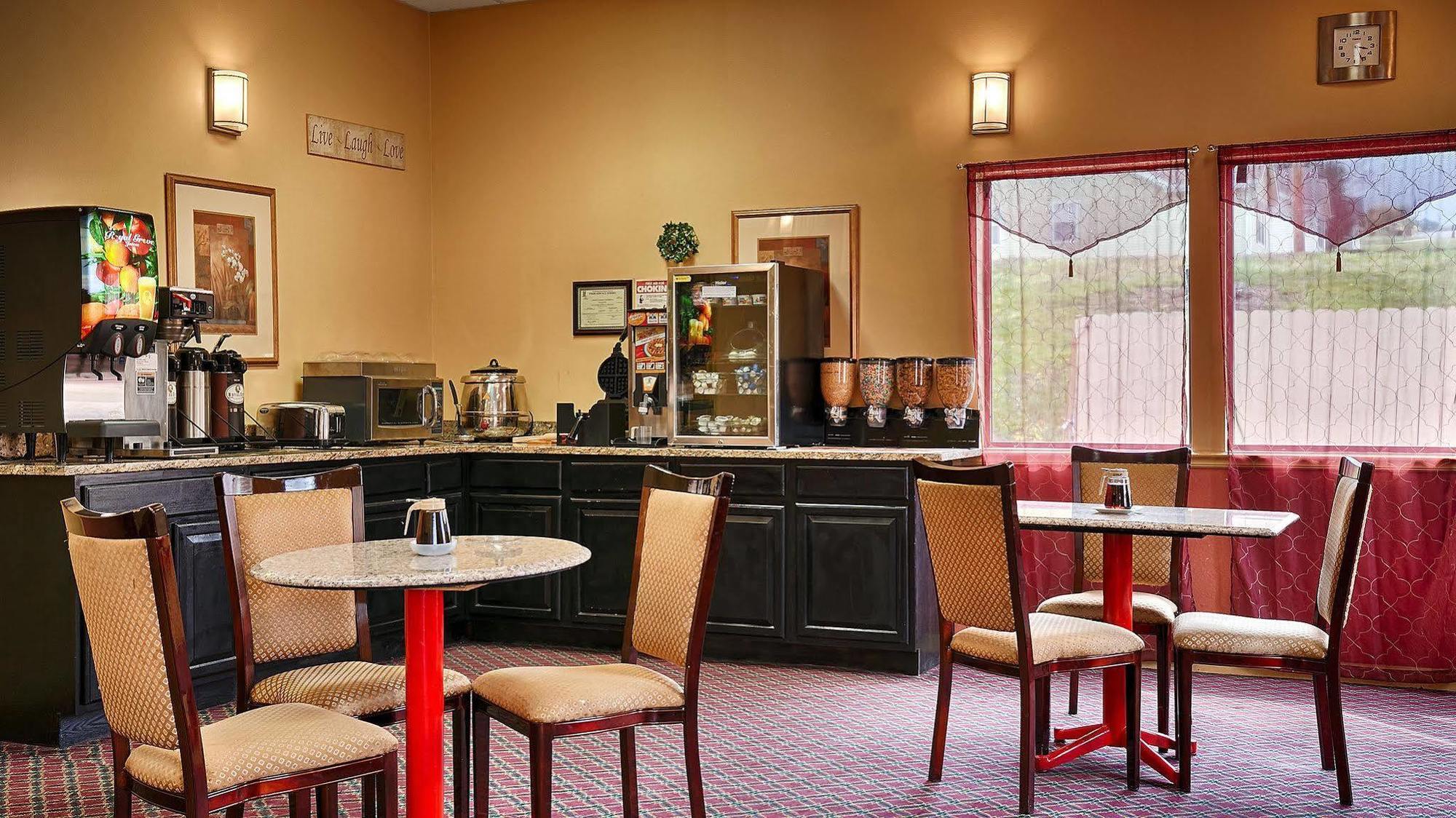 Econo Lodge Inn & Suites Fort Oglethorpe Ресторан фото