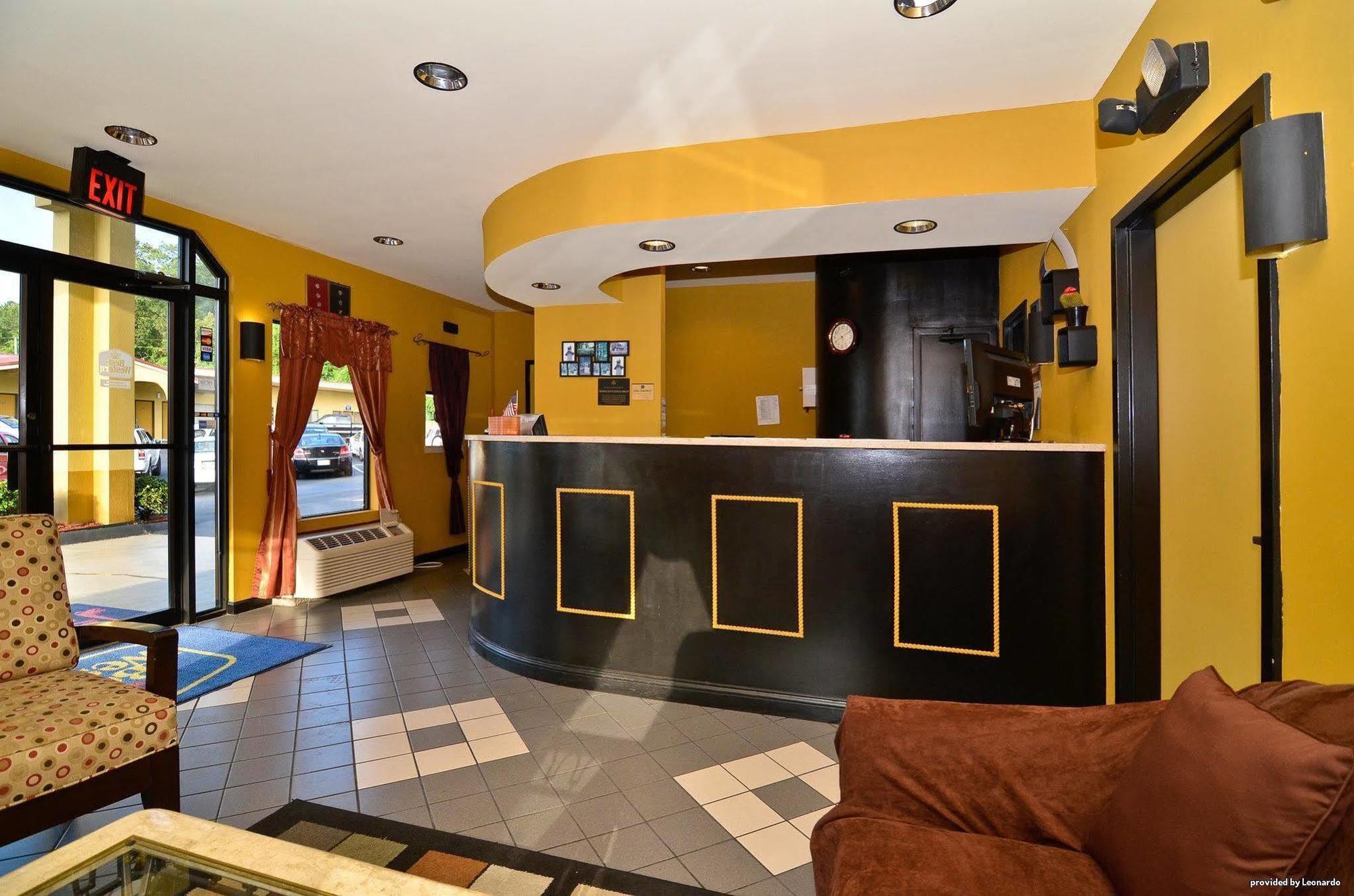 Econo Lodge Inn & Suites Fort Oglethorpe Екстер'єр фото